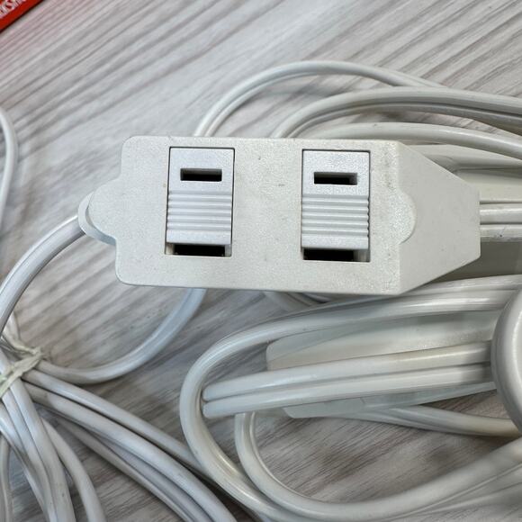 Santa's Workbench Collection Christmas Village Accessories Cord Power Strip Bulb - Picture 2 of 11